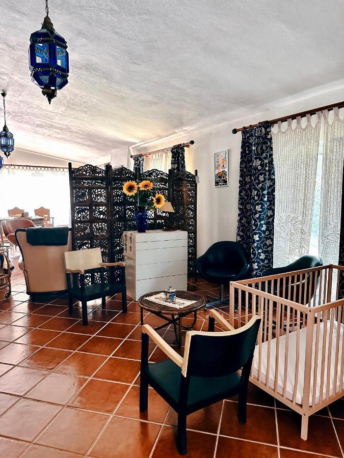 Villa Casa Girassol With A Beautiful Private Pool And Garden Sintra Exterior foto
