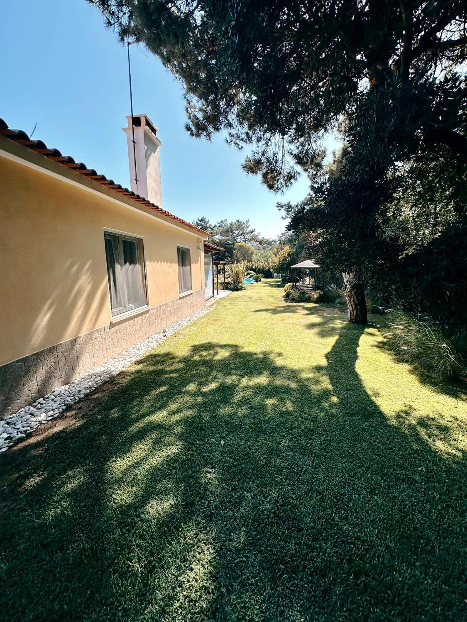 Villa Casa Girassol With A Beautiful Private Pool And Garden Sintra Exterior foto